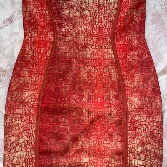 Pretty Little Thing Red Snake Print Bodycon Dress - Picture 5 of 5